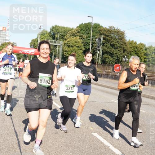 07.09.2025 - BARMER Alsterlauf Yannick Fuchs http://msf.ph/oto/8825697 07.09.2025 10:00:04 Laufen 4117, 5162, 5162, 2371, 3172, 3745 meine-sportfotos.de