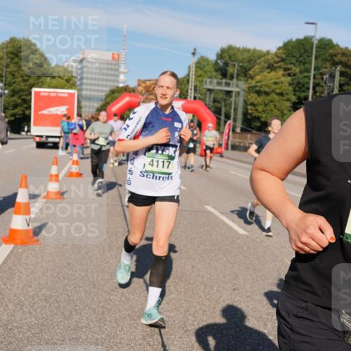 07.09.2025 - BARMER Alsterlauf Yannick Fuchs http://msf.ph/oto/8825698 07.09.2025 10:00:05 Laufen 5, 5, 5, 5, 4117, 51, 10, 36, 516 meine-sportfotos.de