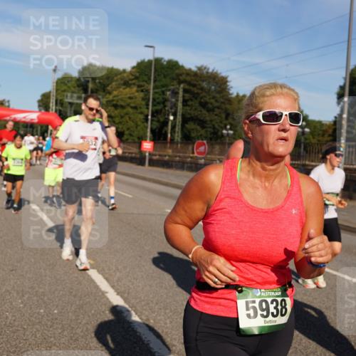 07.09.2025 - BARMER Alsterlauf Yannick Fuchs http://msf.ph/oto/8825721 07.09.2025 10:00:11 Laufen 2032, 50, 5938 meine-sportfotos.de