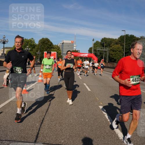 07.09.2025 - BARMER Alsterlauf Yannick Fuchs http://msf.ph/oto/8825739 07.09.2025 10:00:15 Laufen 233, 5236, 8041, 4, 4822 meine-sportfotos.de