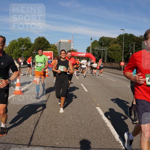 07.09.2025 - BARMER Alsterlauf Yannick Fuchs http://msf.ph/oto/8825741 07.09.2025 10:00:15 Laufen 3235, 5236, 310, 4822 meine-sportfotos.de