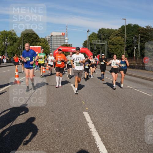 07.09.2025 - BARMER Alsterlauf Yannick Fuchs http://msf.ph/oto/8825752 07.09.2025 10:00:18 Laufen 2112, 3303, 2118, 4868, 5654, 402, 3352 meine-sportfotos.de