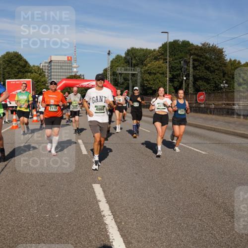 07.09.2025 - BARMER Alsterlauf Yannick Fuchs http://msf.ph/oto/8825756 07.09.2025 10:00:18 Laufen 2112, 2118, 62791, 5645, 4074, 4868, 3352 meine-sportfotos.de