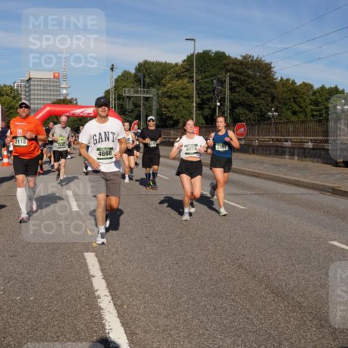 07.09.2025 - BARMER Alsterlauf Yannick Fuchs http://msf.ph/oto/8825757 07.09.2025 10:00:19 Laufen 5303, 2118, 5645, 5279, 4074, 3352, 4868 meine-sportfotos.de