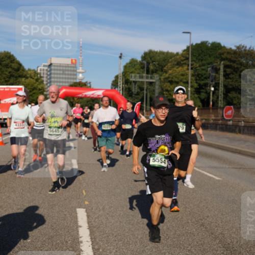 07.09.2025 - BARMER Alsterlauf Yannick Fuchs http://msf.ph/oto/8825766 07.09.2025 10:00:21 Laufen 4333, 5645, 5554, 79 meine-sportfotos.de