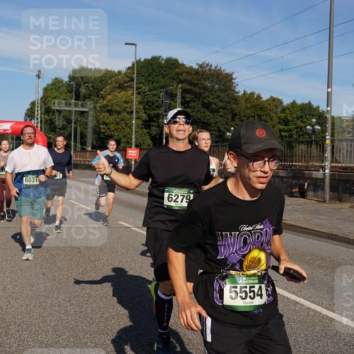 07.09.2025 - BARMER Alsterlauf Yannick Fuchs http://msf.ph/oto/8825771 07.09.2025 10:00:21 Laufen 10, 6031, 6279, 36, 5554 meine-sportfotos.de