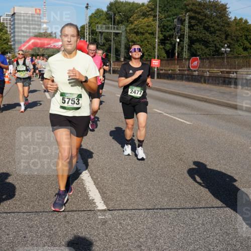 07.09.2025 - BARMER Alsterlauf Yannick Fuchs http://msf.ph/oto/8825783 07.09.2025 10:00:25 Laufen 4766, 5753, 2477, 39 meine-sportfotos.de