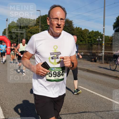 07.09.2025 - BARMER Alsterlauf Yannick Fuchs http://msf.ph/oto/8825790 07.09.2025 10:00:29 Laufen 2859, 2017, 36, 5984 meine-sportfotos.de