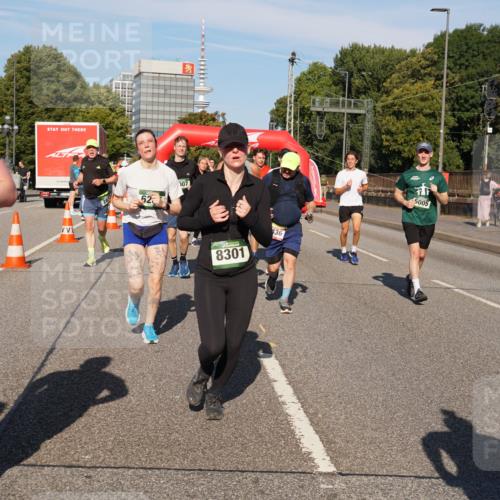 07.09.2025 - BARMER Alsterlauf Yannick Fuchs http://msf.ph/oto/8825819 07.09.2025 10:00:38 Laufen 281, 62, 107, 8301, 136, 5005 meine-sportfotos.de