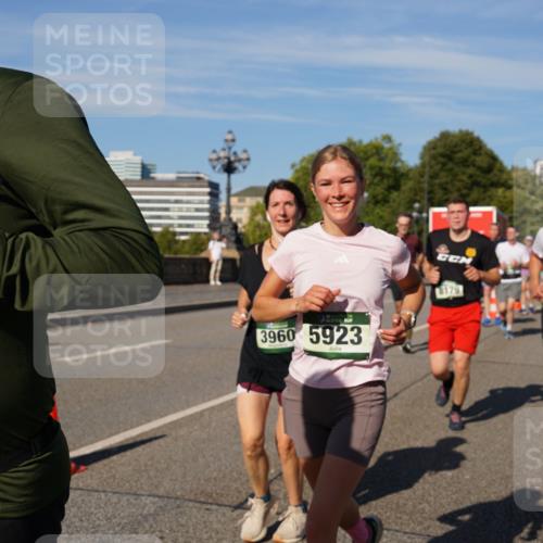 07.09.2025 - BARMER Alsterlauf Yannick Fuchs http://msf.ph/oto/8825856 07.09.2025 10:00:50 Laufen 3960, 5923, 8179, 8180 meine-sportfotos.de