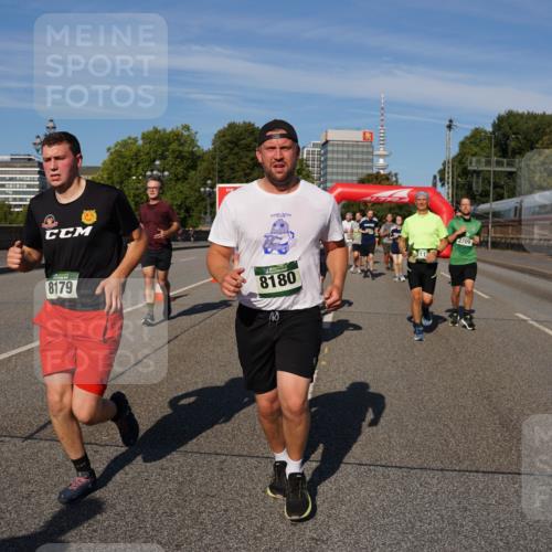 07.09.2025 - BARMER Alsterlauf Yannick Fuchs http://msf.ph/oto/8825860 07.09.2025 10:00:51 Laufen 8179, 8180, 211, 2709 meine-sportfotos.de