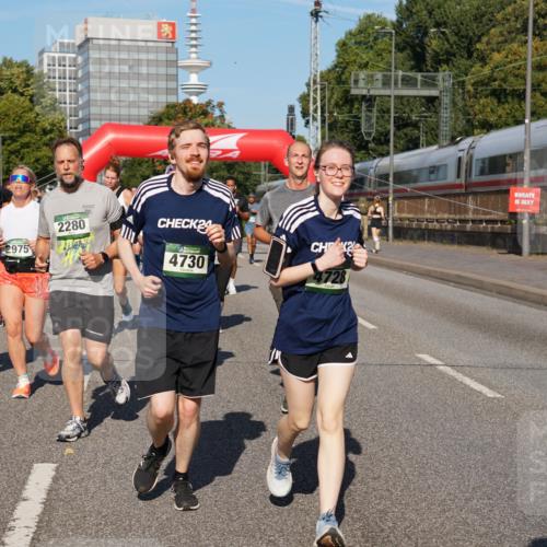 07.09.2025 - BARMER Alsterlauf Yannick Fuchs http://msf.ph/oto/8825872 07.09.2025 10:00:56 Laufen 3913, 5684, 2280, 24, 2975, 4730, 2, 4728 meine-sportfotos.de