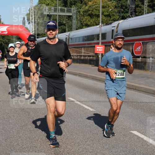 07.09.2025 - BARMER Alsterlauf Yannick Fuchs http://msf.ph/oto/8825898 07.09.2025 10:01:04 Laufen 2643, 6214, 3173, 8288 meine-sportfotos.de