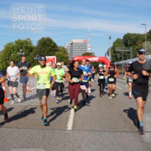 07.09.2025 - BARMER Alsterlauf Yannick Fuchs http://msf.ph/oto/8825900 07.09.2025 10:01:05 Laufen  meine-sportfotos.de