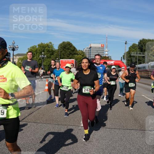 07.09.2025 - BARMER Alsterlauf Yannick Fuchs http://msf.ph/oto/8825909 07.09.2025 10:01:06 Laufen 2139, 469, 2120, 2436, 3173, 5815, 70, 3 meine-sportfotos.de