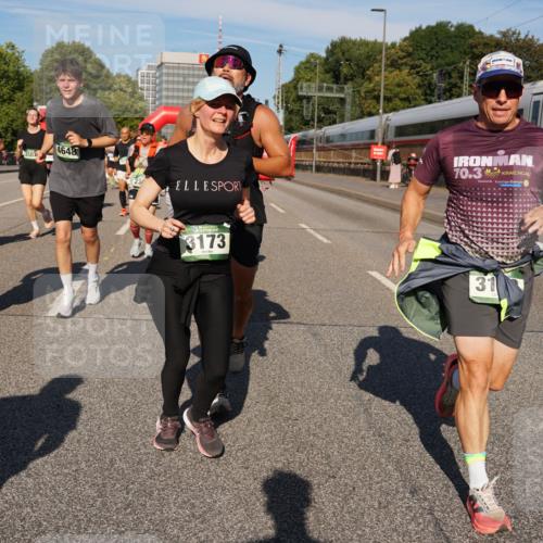 07.09.2025 - BARMER Alsterlauf Yannick Fuchs http://msf.ph/oto/8825915 07.09.2025 10:01:08 Laufen 385, 3507, 4648, 70, 3, 3173, 31 meine-sportfotos.de