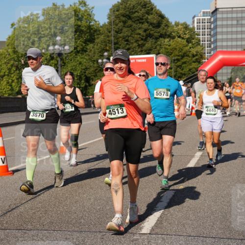 07.09.2025 - BARMER Alsterlauf Yannick Fuchs http://msf.ph/oto/8825928 07.09.2025 10:01:14 Laufen 3870, 3624, 4513, 5578, 4073, 4440 meine-sportfotos.de