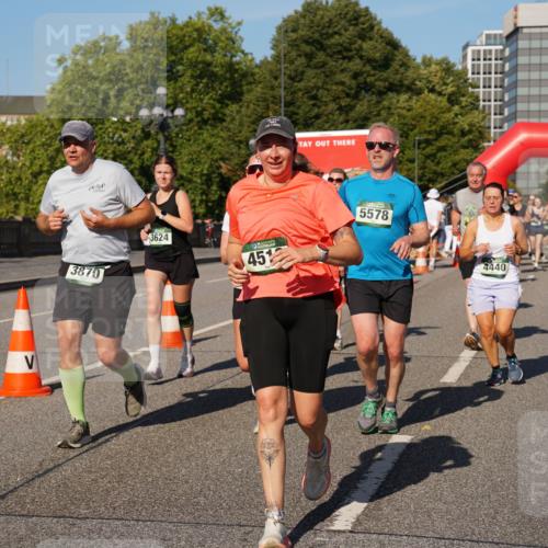 07.09.2025 - BARMER Alsterlauf Yannick Fuchs http://msf.ph/oto/8825929 07.09.2025 10:01:14 Laufen 3870, 3624, 45, 5578, 4073, 4440 meine-sportfotos.de