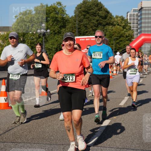 07.09.2025 - BARMER Alsterlauf Yannick Fuchs http://msf.ph/oto/8825930 07.09.2025 10:01:14 Laufen 3870, 3624, 4513, 5578, 4440, 4073 meine-sportfotos.de