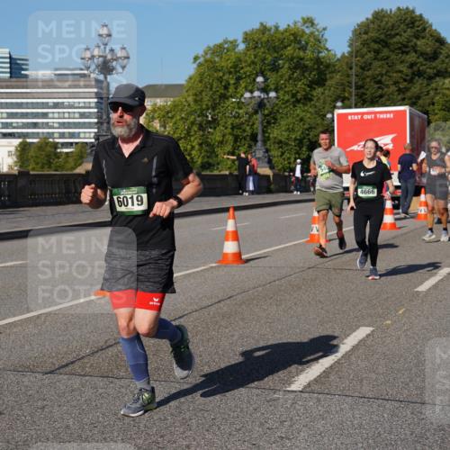 07.09.2025 - BARMER Alsterlauf Yannick Fuchs http://msf.ph/oto/8825943 07.09.2025 10:01:19 Laufen 6019, 4666, 8206, 3167, 1 meine-sportfotos.de