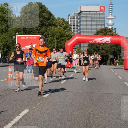 07.09.2025 - BARMER Alsterlauf Yannick Fuchs http://msf.ph/oto/8825952 07.09.2025 10:01:21 Laufen 6117, 8206, 4923, 3187, 3671 meine-sportfotos.de