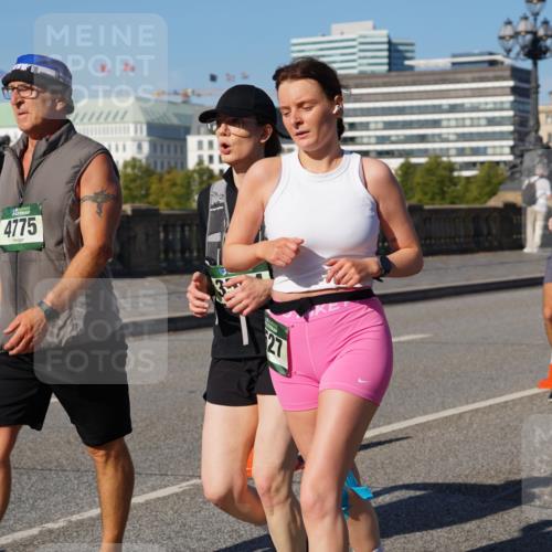 07.09.2025 - BARMER Alsterlauf Yannick Fuchs http://msf.ph/oto/8825974 07.09.2025 10:01:31 Laufen 4775, 27, 8027 meine-sportfotos.de