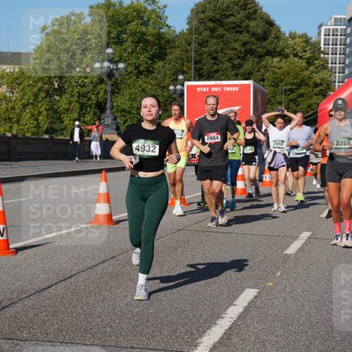 07.09.2025 - BARMER Alsterlauf Yannick Fuchs http://msf.ph/oto/8825979 07.09.2025 10:01:34 Laufen 4932, 2884, 3958, 2359, 8346, 5670, 60 meine-sportfotos.de