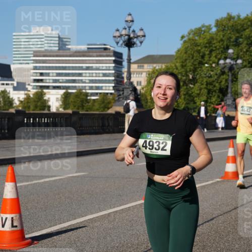 07.09.2025 - BARMER Alsterlauf Yannick Fuchs http://msf.ph/oto/8825984 07.09.2025 10:01:35 Laufen 1636, 4932, 4642, 2884, 768 meine-sportfotos.de
