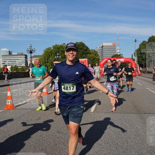 07.09.2025 - BARMER Alsterlauf Yannick Fuchs http://msf.ph/oto/8826013 07.09.2025 10:01:41 Laufen 8484, 4817, 8056, 275, 5137 meine-sportfotos.de