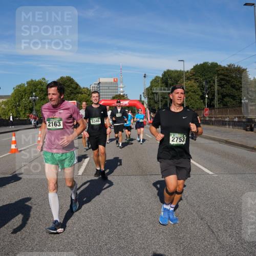 07.09.2025 - BARMER Alsterlauf Yannick Fuchs http://msf.ph/oto/8826026 07.09.2025 10:01:44 Laufen 2163, 5346, 2753 meine-sportfotos.de