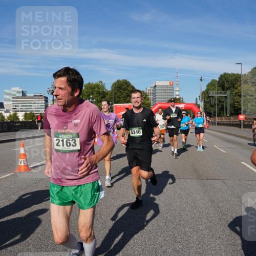 07.09.2025 - BARMER Alsterlauf Yannick Fuchs http://msf.ph/oto/8826028 07.09.2025 10:01:44 Laufen 136, 10, 2163, 5346, 2 meine-sportfotos.de