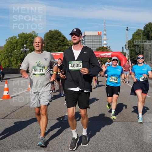 07.09.2025 - BARMER Alsterlauf Yannick Fuchs http://msf.ph/oto/8826033 07.09.2025 10:01:46 Laufen 19, 8259, 5627, 588, 4035, 2018 meine-sportfotos.de