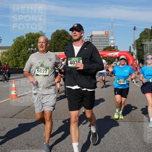 07.09.2025 - BARMER Alsterlauf Yannick Fuchs http://msf.ph/oto/8826034 07.09.2025 10:01:46 Laufen 8259, 19, 5627, 558, 4035, 2018 meine-sportfotos.de