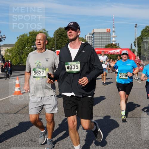 07.09.2025 - BARMER Alsterlauf Yannick Fuchs http://msf.ph/oto/8826035 07.09.2025 10:01:47 Laufen 8259, 5627, 19, 4035, 2018, 4174 meine-sportfotos.de