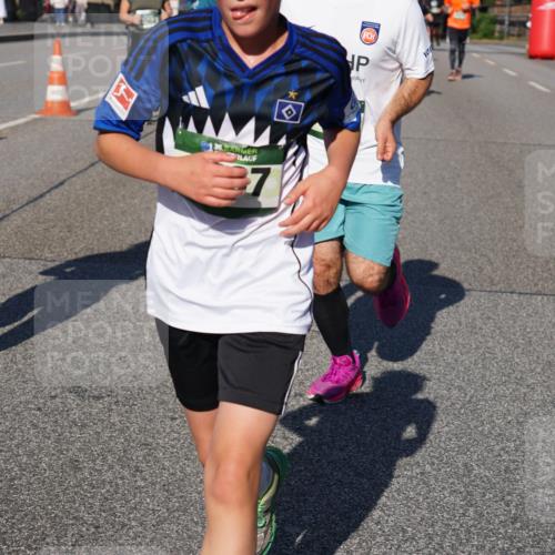 07.09.2025 - BARMER Alsterlauf Yannick Fuchs http://msf.ph/oto/8826051 07.09.2025 10:01:52 Laufen 2, 36, 7 meine-sportfotos.de
