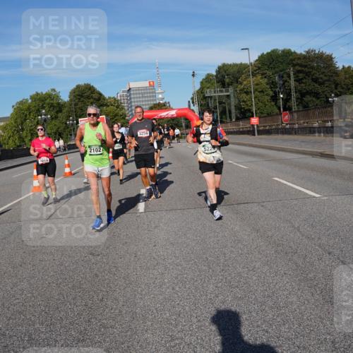 07.09.2025 - BARMER Alsterlauf Yannick Fuchs http://msf.ph/oto/8826069 07.09.2025 10:01:57 Laufen 3019, 2102, 3256, 5229 meine-sportfotos.de