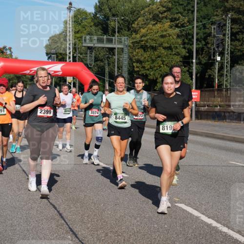 07.09.2025 - BARMER Alsterlauf Yannick Fuchs http://msf.ph/oto/8826075 07.09.2025 10:02:04 Laufen 3991, 645, 2399, 8064, 3574, 673, 8445, 819 meine-sportfotos.de