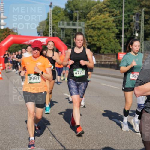 07.09.2025 - BARMER Alsterlauf Yannick Fuchs http://msf.ph/oto/8826084 07.09.2025 10:02:06 Laufen 4777, 3991, 357, 16136, 2399 meine-sportfotos.de
