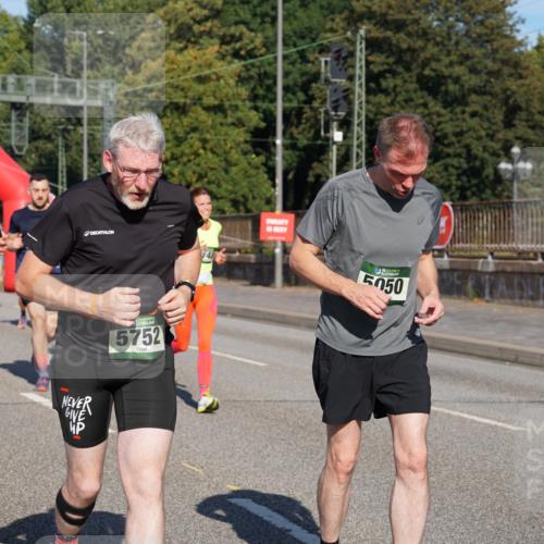 07.09.2025 - BARMER Alsterlauf Yannick Fuchs http://msf.ph/oto/8826108 07.09.2025 10:02:14 Laufen 3621, 616, 5752, 050 meine-sportfotos.de
