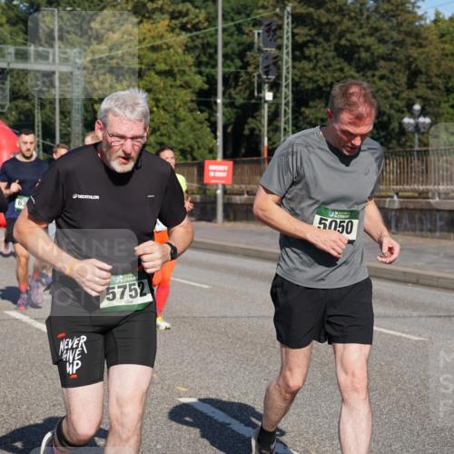 07.09.2025 - BARMER Alsterlauf Yannick Fuchs http://msf.ph/oto/8826109 07.09.2025 10:02:14 Laufen 5616, 36, 5752, 5050 meine-sportfotos.de