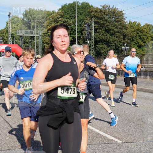 07.09.2025 - BARMER Alsterlauf Yannick Fuchs http://msf.ph/oto/8826126 07.09.2025 10:02:19 Laufen 6107, 230, 3015, 5478, 8332, 8335 meine-sportfotos.de