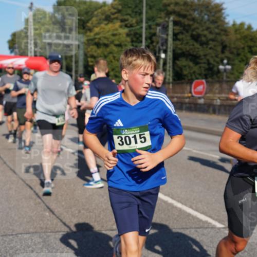 07.09.2025 - BARMER Alsterlauf Yannick Fuchs http://msf.ph/oto/8826128 07.09.2025 10:02:19 Laufen 136, 3015 meine-sportfotos.de