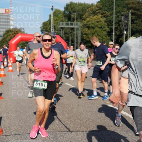 07.09.2025 - BARMER Alsterlauf Yannick Fuchs http://msf.ph/oto/8826135 07.09.2025 10:02:21 Laufen 6101, 4537, 5762, 36, 612 meine-sportfotos.de
