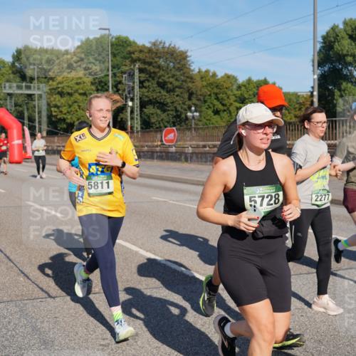 07.09.2025 - BARMER Alsterlauf Yannick Fuchs http://msf.ph/oto/8826146 07.09.2025 10:02:25 Laufen 3810, 5811, 36, 5728, 2277, 5105 meine-sportfotos.de