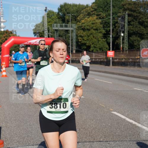 07.09.2025 - BARMER Alsterlauf Yannick Fuchs http://msf.ph/oto/8826150 07.09.2025 10:02:27 Laufen 2744, 36, 3810 meine-sportfotos.de