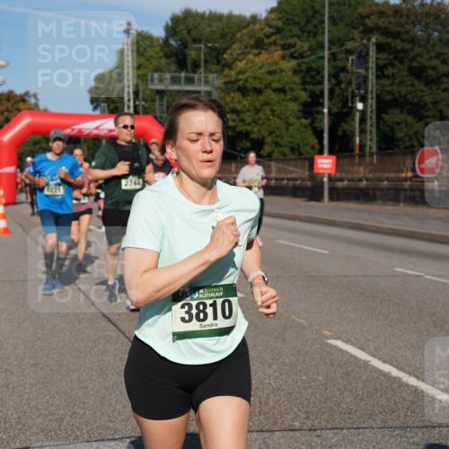 07.09.2025 - BARMER Alsterlauf Yannick Fuchs http://msf.ph/oto/8826151 07.09.2025 10:02:27 Laufen 2744, 36, 3810 meine-sportfotos.de