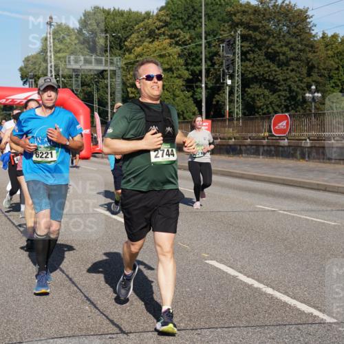 07.09.2025 - BARMER Alsterlauf Yannick Fuchs http://msf.ph/oto/8826155 07.09.2025 10:02:29 Laufen 4, 6221, 2744 meine-sportfotos.de