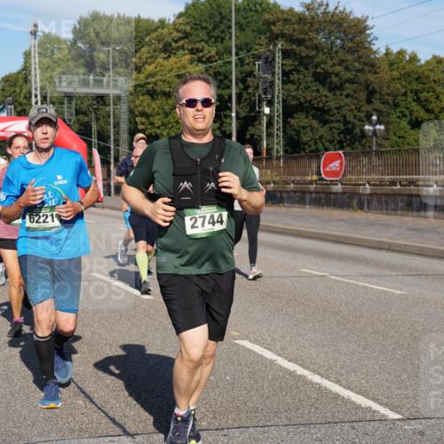 07.09.2025 - BARMER Alsterlauf Yannick Fuchs http://msf.ph/oto/8826157 07.09.2025 10:02:29 Laufen 6221, 10, 2744 meine-sportfotos.de