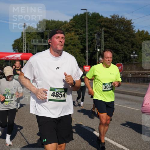 07.09.2025 - BARMER Alsterlauf Yannick Fuchs http://msf.ph/oto/8826196 07.09.2025 10:02:53 Laufen 3439, 246, 8, 156, 4854, 3804, 36, 19 meine-sportfotos.de