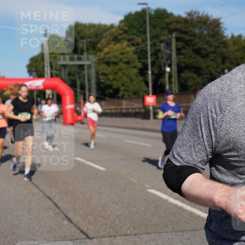 07.09.2025 - BARMER Alsterlauf Yannick Fuchs http://msf.ph/oto/8826201 07.09.2025 10:03:01 Laufen 36, 394 meine-sportfotos.de